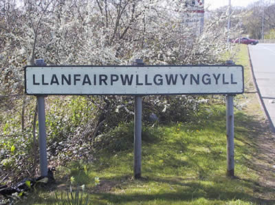 a124_Llanfair.jpg